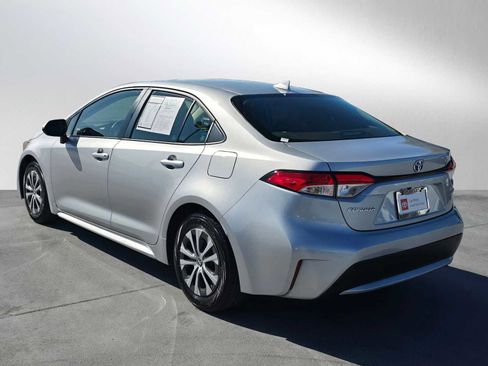 Certified 2022 Toyota Corolla LE image 5