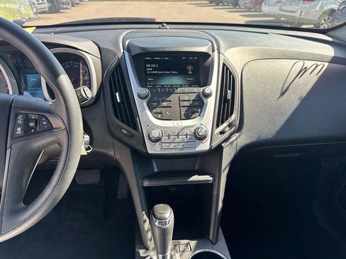 Used 2016 Chevrolet Equinox LS image 10