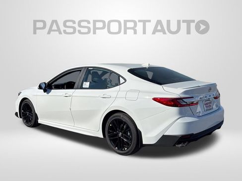 New 2026 Toyota Camry SE image 3