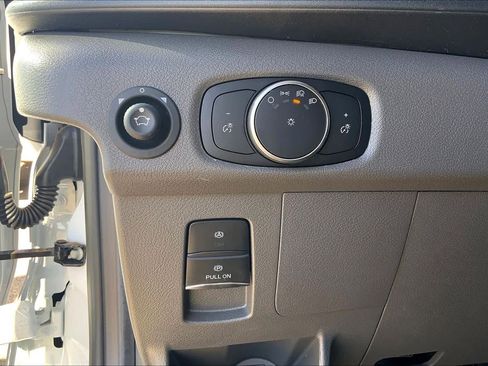 New 2026 Ford Transit 250 148 Medium Roof w/ Load Area Protection Package image 19