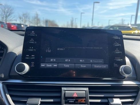 Used 2022 Honda Accord Sport Special Edition image 18