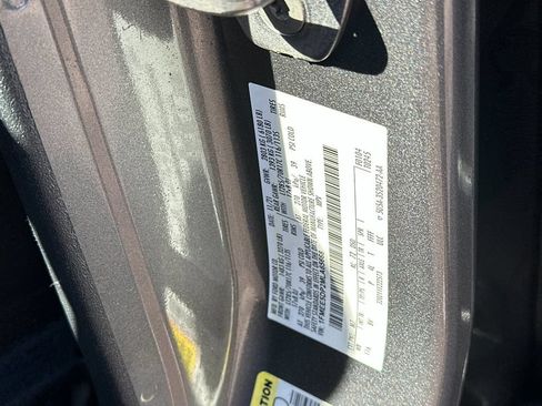Certified 2021 Ford Bronco Badlands AWD/4WD image 28