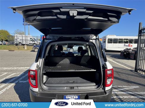 Used 2022 Ford Bronco Sport Outer Banks w/ Tech Package AWD/4WD image 10