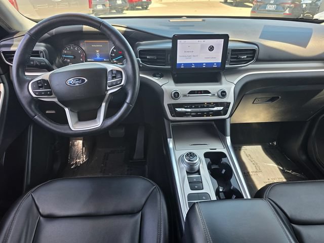 Used 2023 Ford Explorer XLT RWD image 11