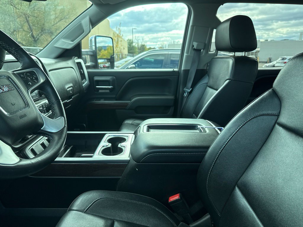 Used 2015 GMC Sierra 2500 SLT w/ Duramax Plus Package AWD/4WD image 3