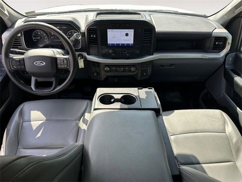 Used 2022 Ford F150 XL w/ Trailer Tow Package image 10