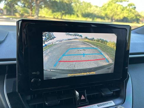 Used 2024 Toyota Corolla SE FWD image 24