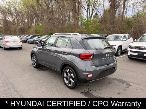 Certified 2025 Hyundai Venue SEL FWD image 5
