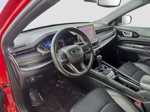 Used 2022 Jeep Compass Limited AWD/4WD image 10