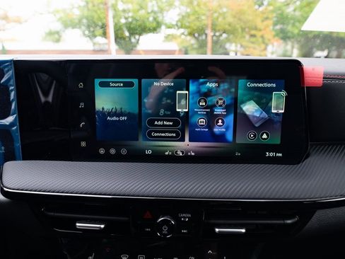 New 2026 Nissan Kicks SR w/ Cold Weather Package image 14