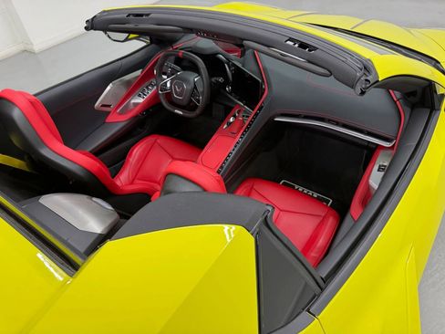 Used 2024 Chevrolet Corvette E-Ray w/ ZER Performance Package AWD/4WD image 13