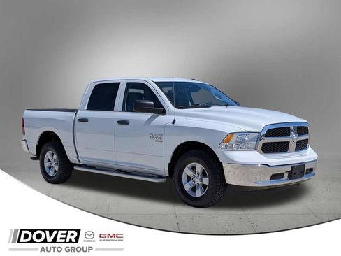 Used 2023 RAM 1500 Classic SLT w/ Electronics Group AWD/4WD image 1