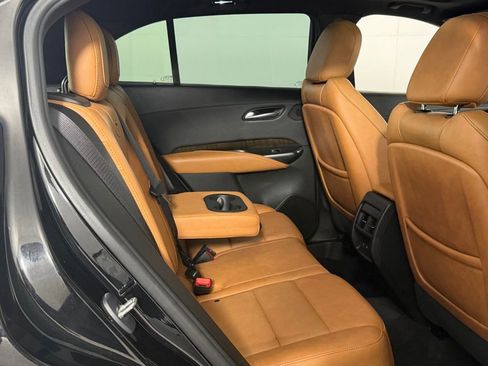 Used 2023 Cadillac XT4 Premium Luxury image 32