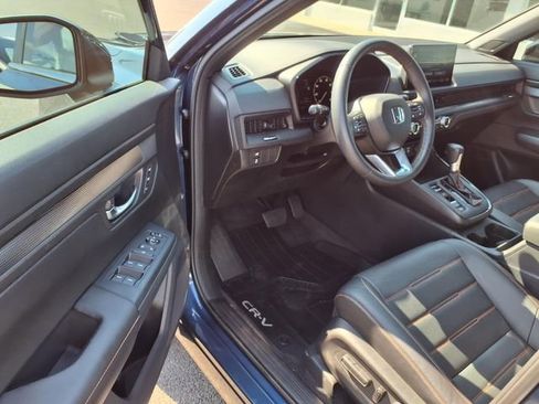 Certified 2025 Honda CR-V Sport-L image 6