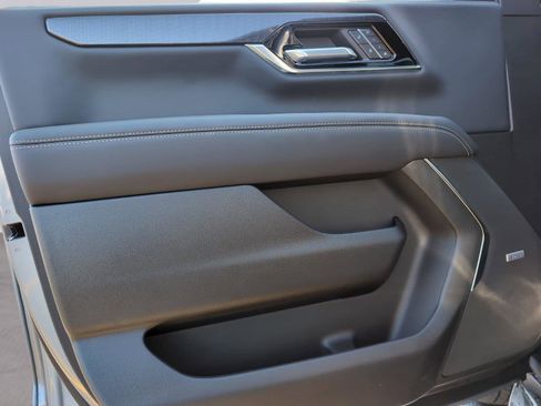 New 2026 GMC Yukon XL Elevation w/ Elevation Premium Package image 25