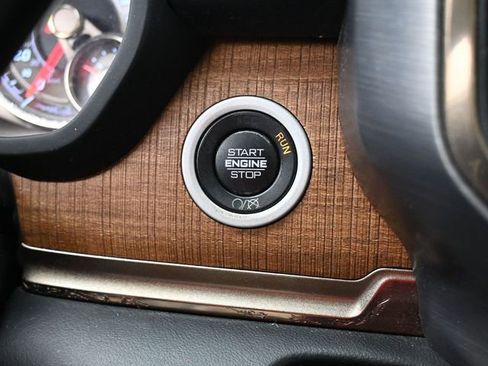 Used 2020 RAM 3500 Limited image 30