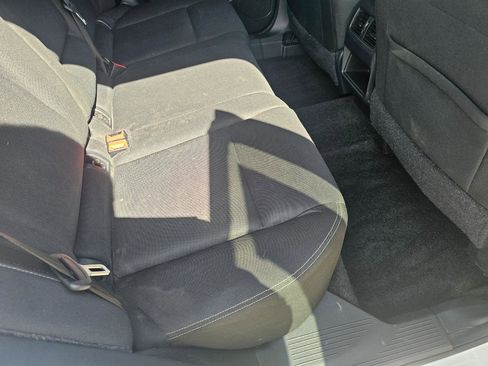 Used 2023 Nissan Rogue S image 19