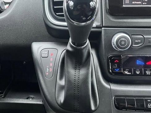 New 2025 RAM ProMaster 3500 w/ Quick Order Package 22G SLT image 16