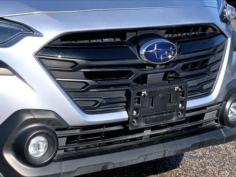 Used 2025 Subaru Outback Onyx Edition XT w/ Popular Package #2 image 27