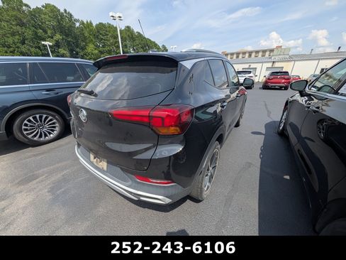 Used 2023 Buick Encore GX Select FWD image 5