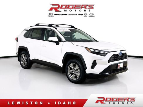 Certified 2024 Toyota RAV4 XLE w/ Convenience Package image 1
