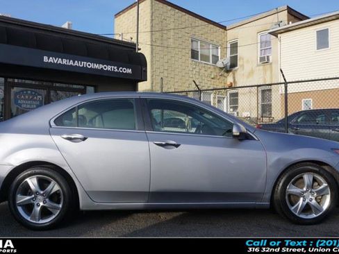 Used 2011 Acura TSX w/ Technology Package image 8