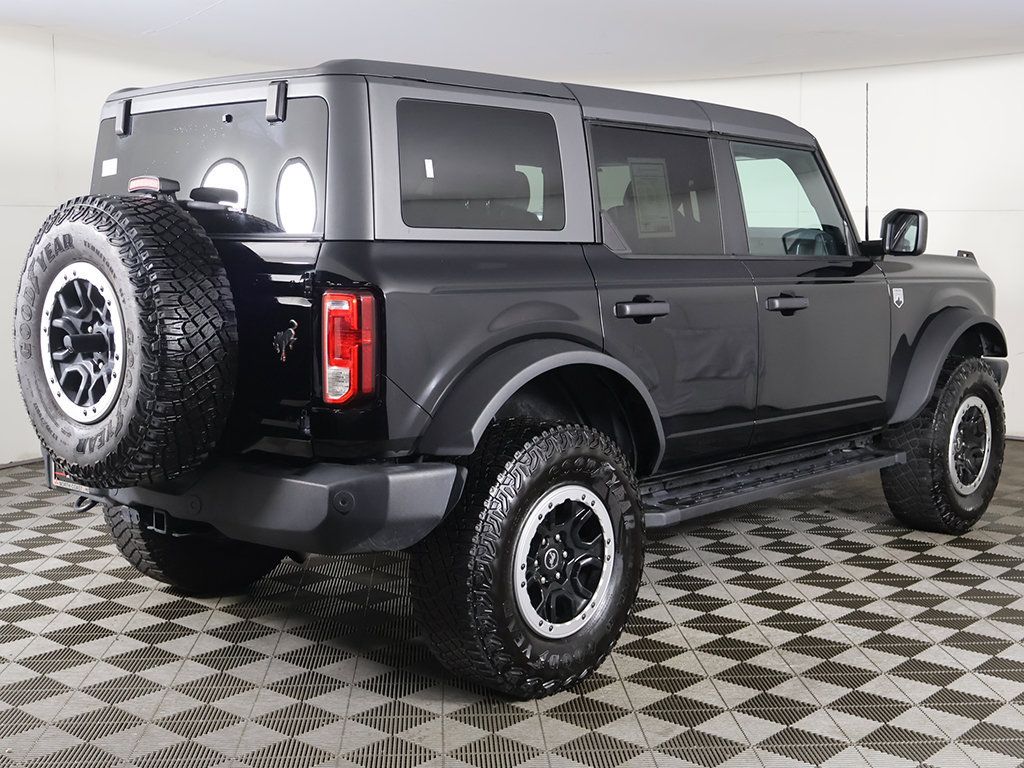 Used 2024 Ford Bronco Big Bend w/ Sasquatch Package AWD/4WD image 10