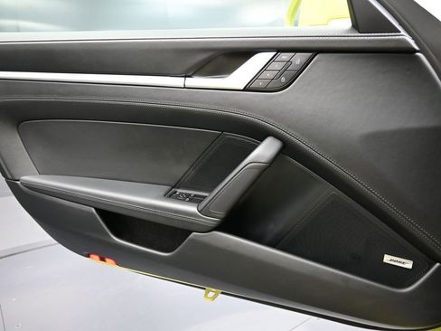 Used 2025 Porsche 911 Carrera image 23