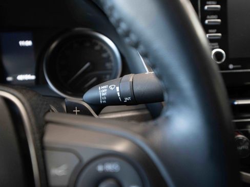 Used 2024 Toyota Camry SE image 14