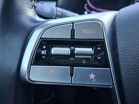 Used 2024 Kia Telluride S w/ S Sunroof Package image 9