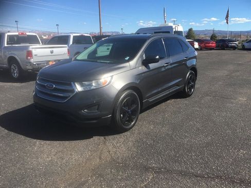 Used 2017 Ford Edge SE w/ Cargo Accessory Package image 1