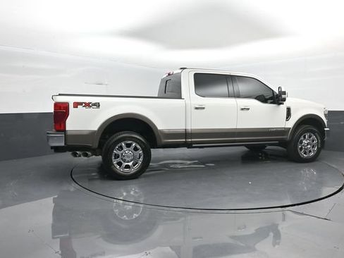 Used 2022 Ford F350 King Ranch w/ King Ranch Ultimate Package AWD/4WD image 8