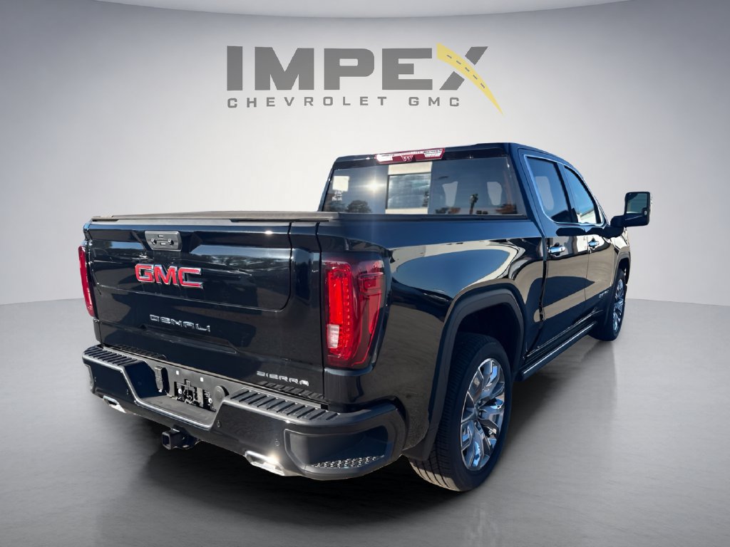 Used 2025 GMC Sierra 1500 Denali w/ Denali Reserve Package AWD/4WD image 5