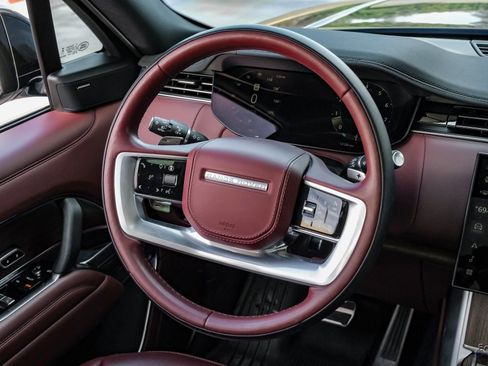 Used 2024 Land Rover Range Rover SE image 53