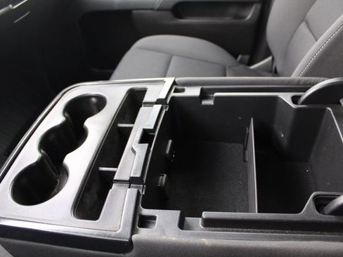 Used 2018 Chevrolet Silverado 1500 LT w/ All Star Edition image 34