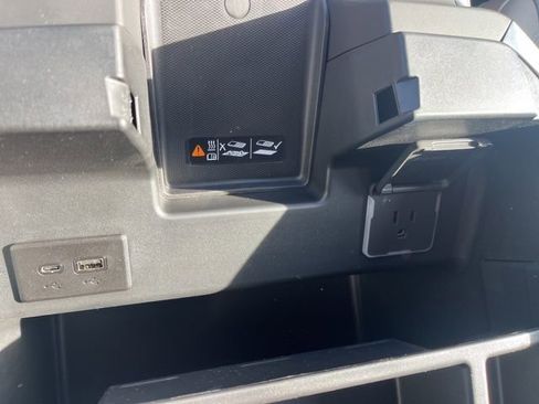 New 2026 GMC Sierra 1500 SLT w/ SLT Premium Package image 22