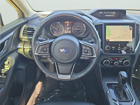 Certified 2021 Subaru Crosstrek 2.5i Limited w/ Moonroof Package 2 AWD/4WD image 9
