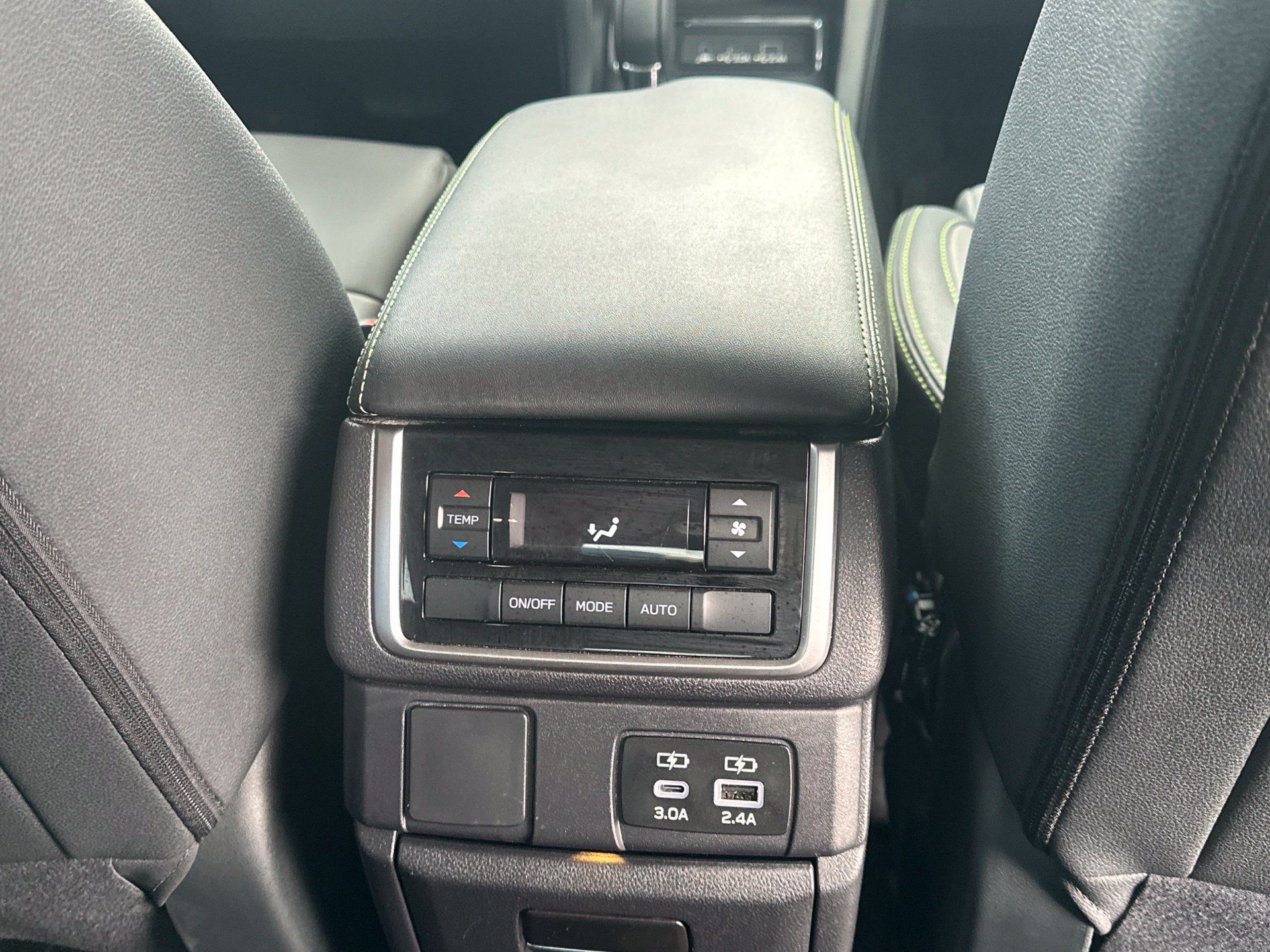 Used 2025 Subaru Ascent Onyx Edition w/ Popular Package #2 AWD/4WD image 33