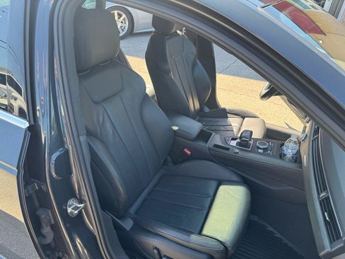 Used 2019 Audi A4 2.0T Premium Plus w/ Premium Plus Package AWD/4WD image 18