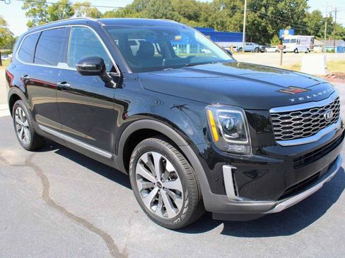 Used 2020 Kia Telluride S FWD image 4