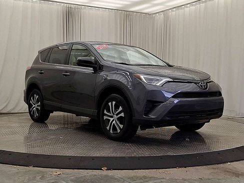 Used 2018 Toyota RAV4 LE w/ All Weather Liner Package AWD/4WD image 5