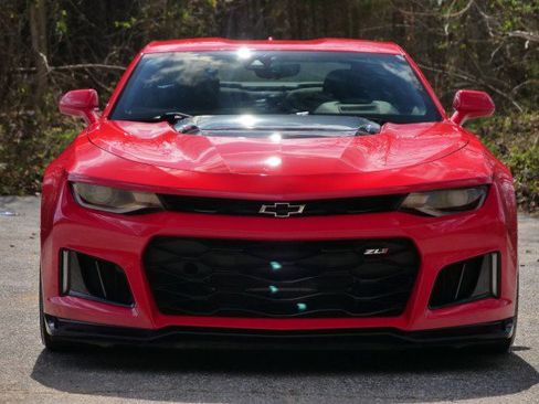 Used 2022 Chevrolet Camaro ZL1 image 5