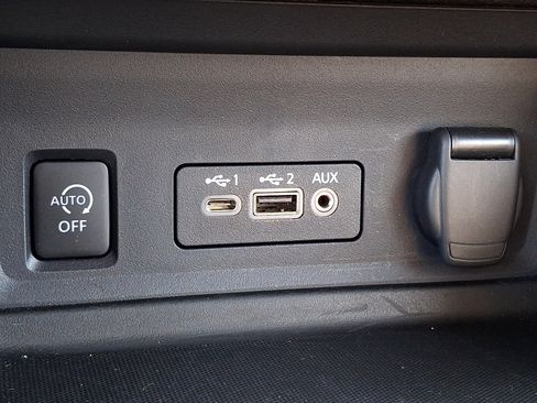 Certified 2024 Nissan Sentra SV w/ All-Weather Package FWD image 25