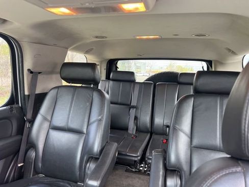 Used 2009 Chevrolet Tahoe LT AWD/4WD image 16