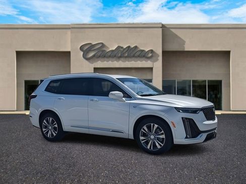 New 2025 Cadillac XT6 Premium Luxury w/ Technology Package image 2