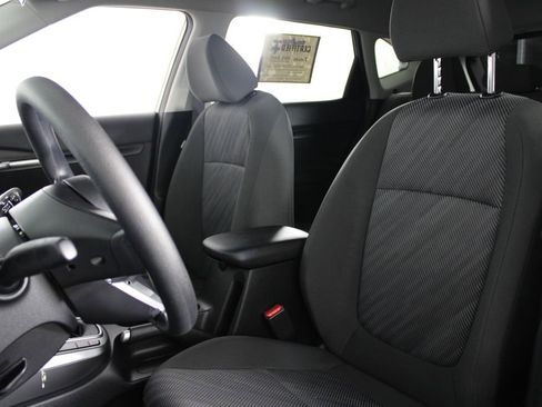 Used 2024 Kia Seltos LX AWD/4WD image 18
