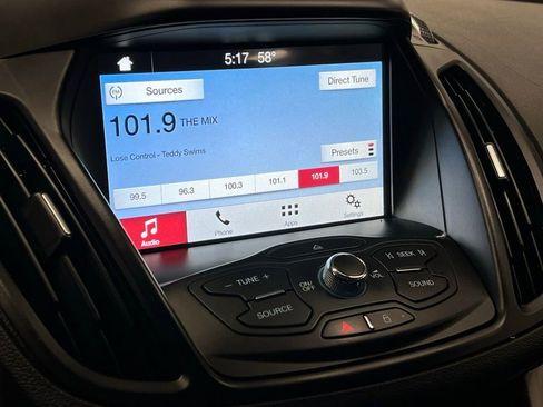 Used 2016 Ford C-MAX Energi SEL image 26