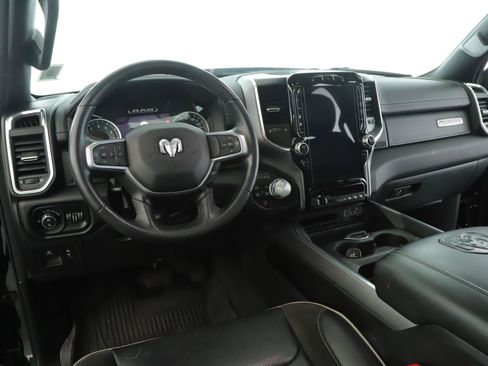Used 2024 RAM 1500 Laramie AWD/4WD image 2