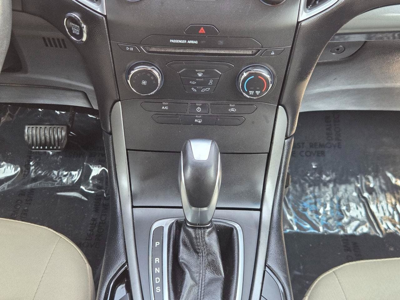 Used 2016 Ford Edge SE FWD image 23