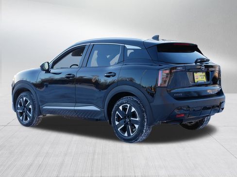 Certified 2025 Nissan Kicks SV w/ SV Premium Package image 5